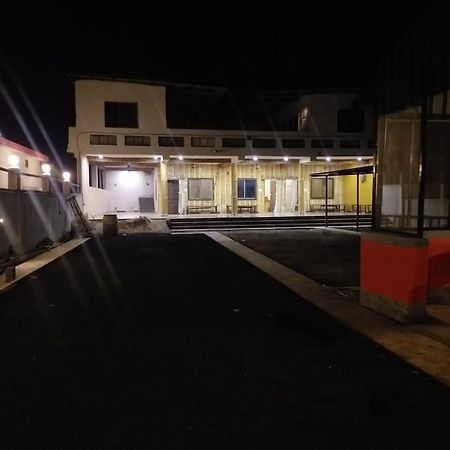 Radhe Krishna Villa Dhanwār Eksteriør billede